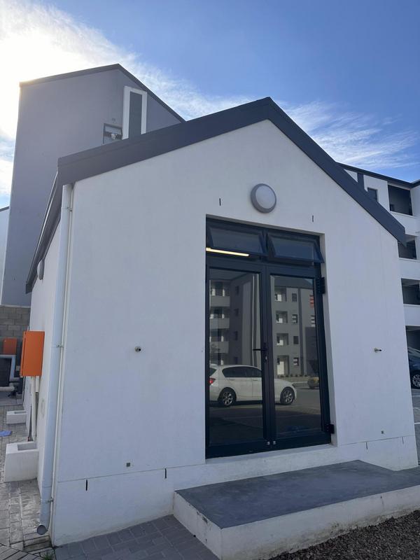 2 Bedroom Property for Sale in Aan de Wijnlanden Western Cape